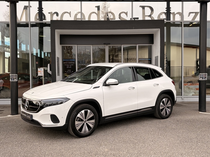 Photo Mercedes-Benz EQA 250+ Progressive Line  