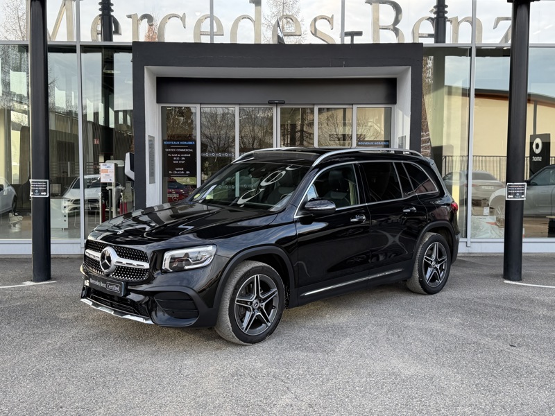 Photo Mercedes-Benz GLB 200 d AMG Line  