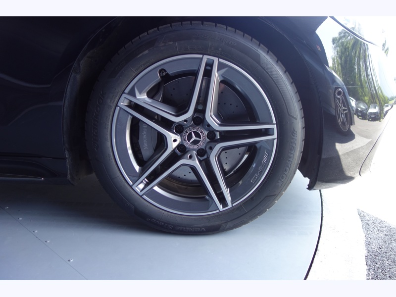 Image Mercedes-Benz CLASSE S 580 e 4MATIC Limousine AMG Line  