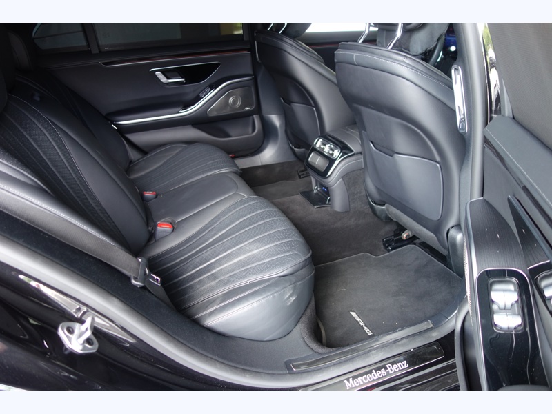 Image Mercedes-Benz CLASSE S 580 e 4MATIC Limousine AMG Line  