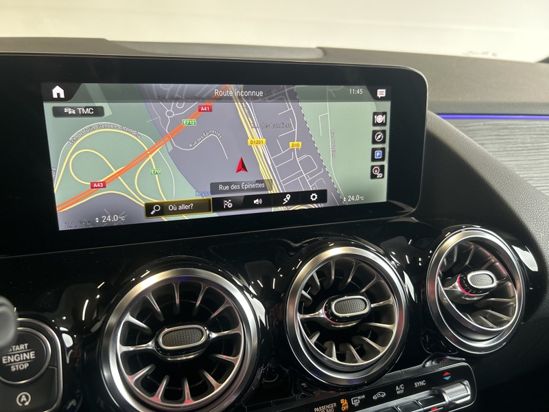 Image Mercedes-Benz GLA 220 d 4MATIC AMG Line  