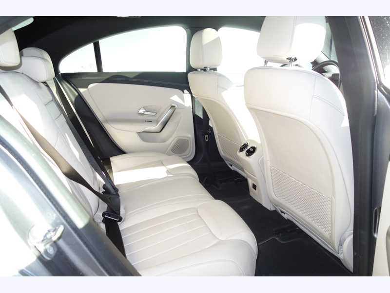 Image Mercedes-Benz CLA 250 e Coupé Business Line Pack Progressive 