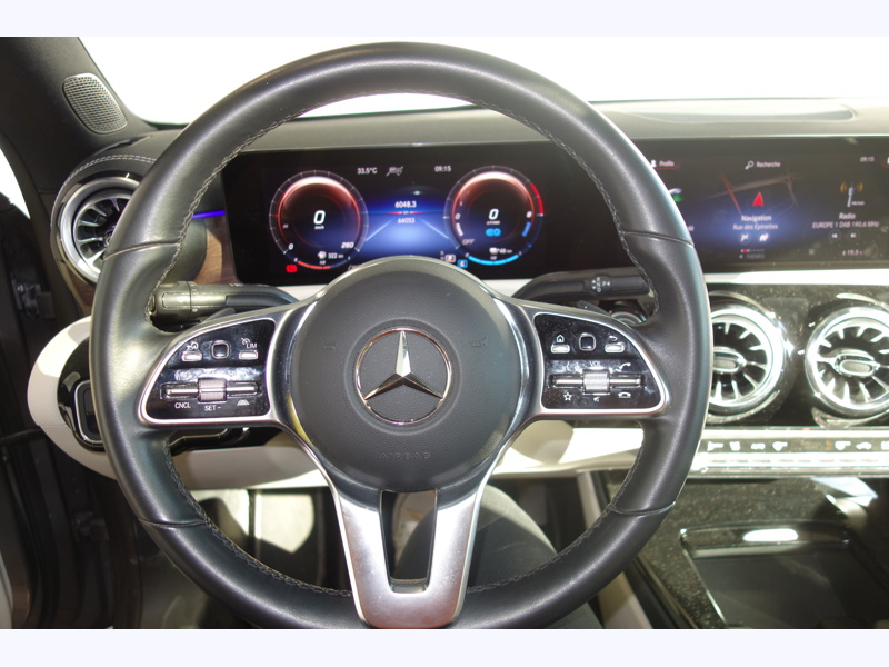 Image Mercedes-Benz CLA 250 e Coupé Business Line Pack Progressive 