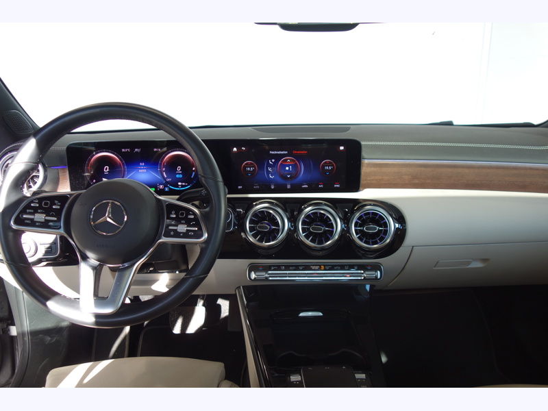 Image Mercedes-Benz CLA 250 e Coupé Business Line Pack Progressive 