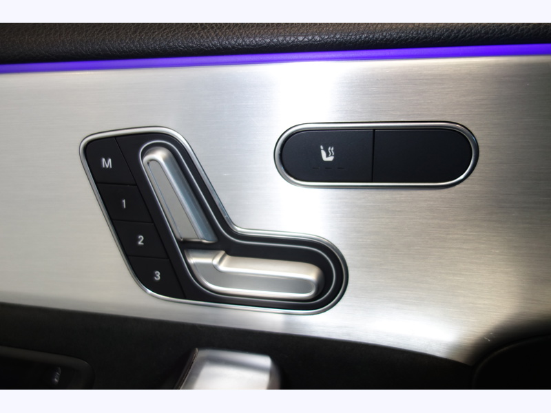 Image Mercedes-Benz CLASSE A 180 d AMG Line  