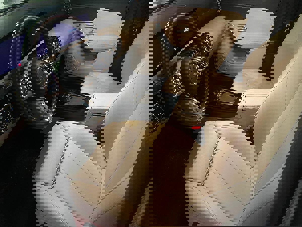 Photo Mercedes-Benz CLASSE A 180 Progressive Line  