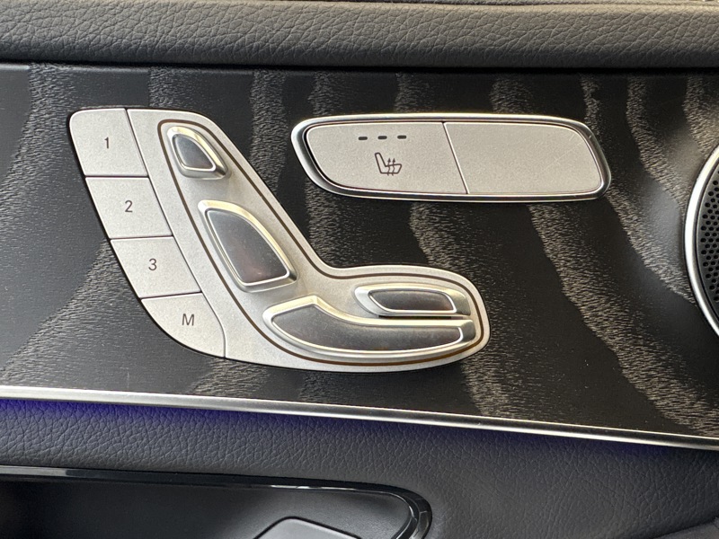 Image Mercedes-Benz GLC COUPÉ GLC 220 d 4MATIC Coupé AMG Line  