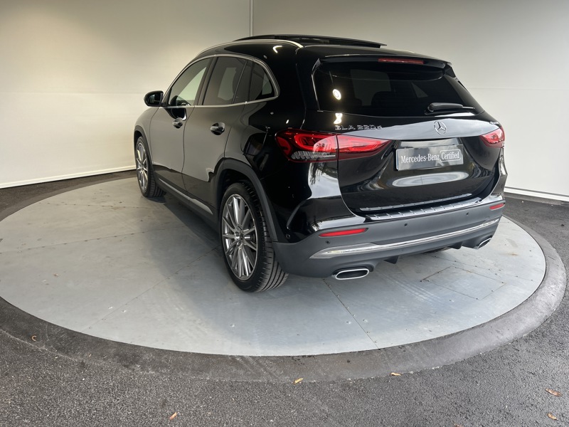 Image Mercedes-Benz GLA 220 d 4MATIC AMG Line 