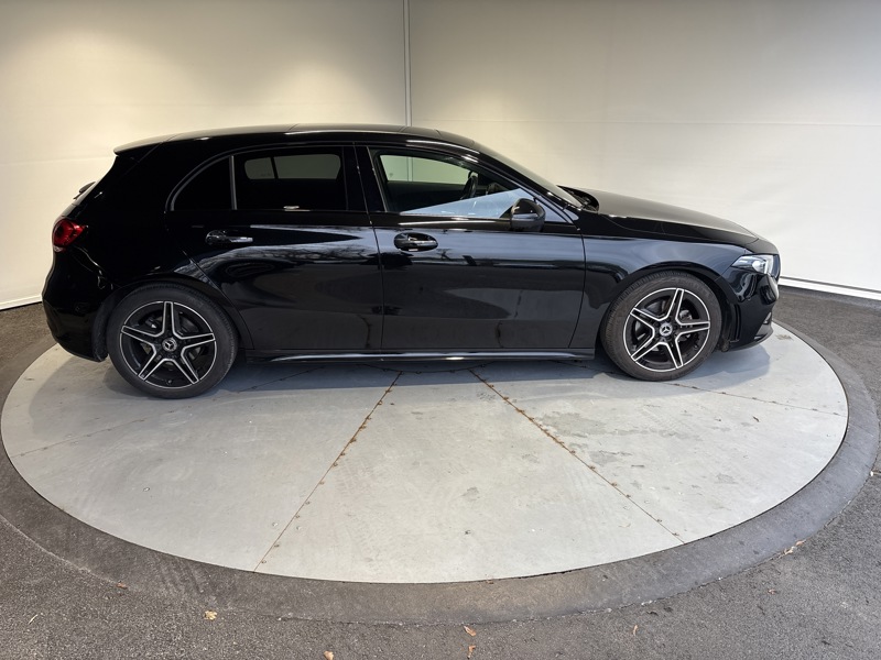 Image Mercedes-Benz CLASSE A 200 AMG Line  