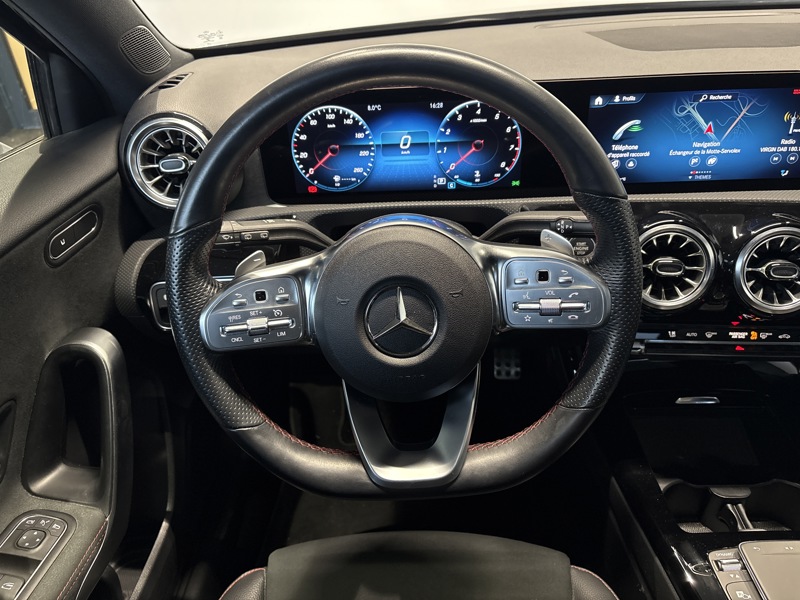 Image Mercedes-Benz CLASSE A 200 AMG Line  