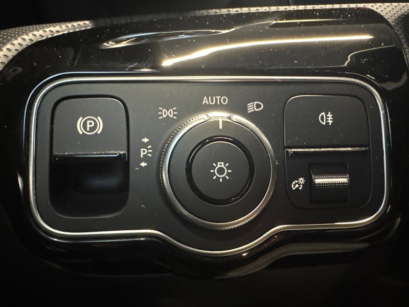 Image Mercedes-Benz CLASSE A 200 AMG Line  