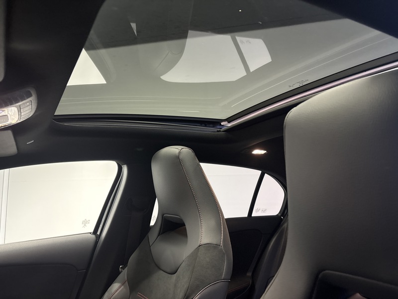 Image Mercedes-Benz CLASSE A 200 AMG Line  