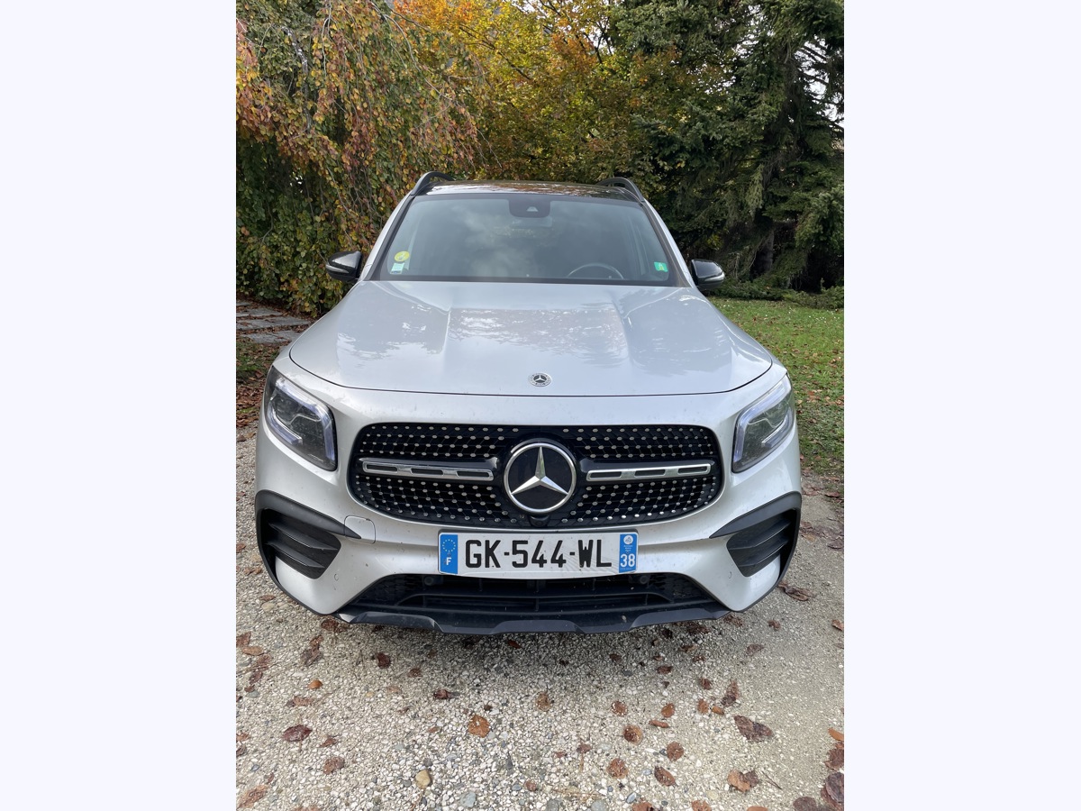 Photo Mercedes-Benz GLB 220 d 4MATIC AMG Line  