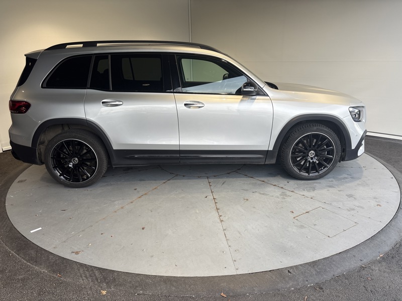 Image Mercedes-Benz GLB 220 d 4MATIC AMG Line  