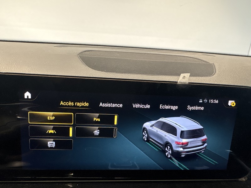 Image Mercedes-Benz GLB 220 d 4MATIC AMG Line  