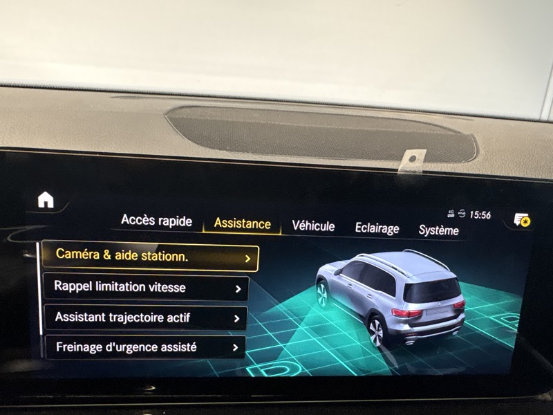 Image Mercedes-Benz GLB 220 d 4MATIC AMG Line  