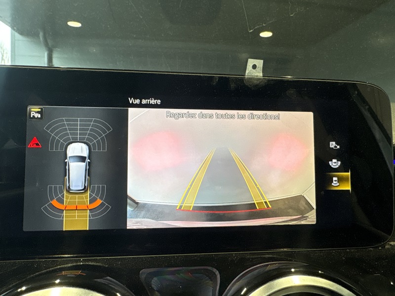 Image Mercedes-Benz GLB 220 d 4MATIC AMG Line  