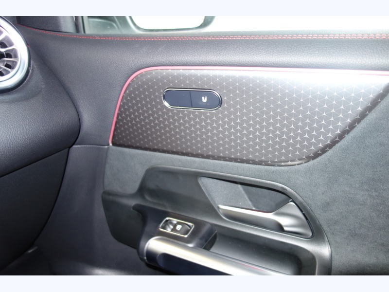 Image Mercedes-Benz EQB 250+ Edition 