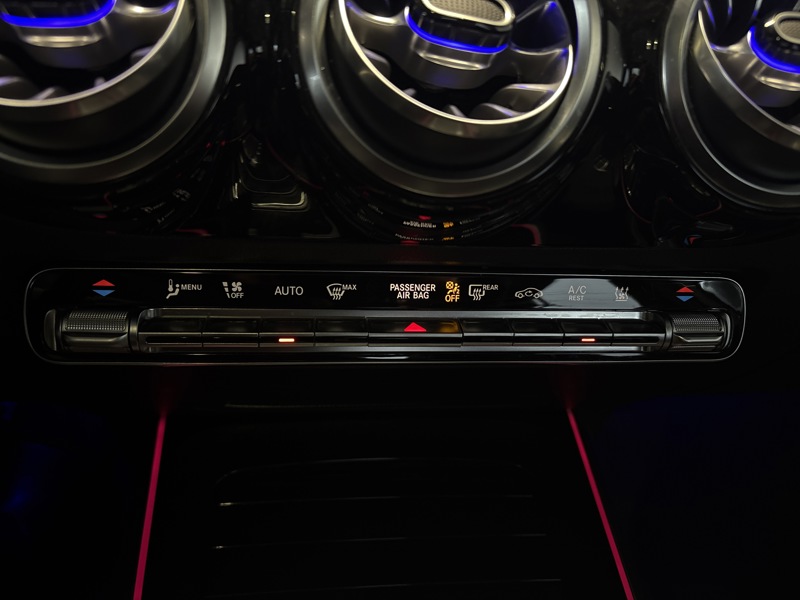 Image Mercedes-Benz GLA 250 e AMG Line AMG Line 