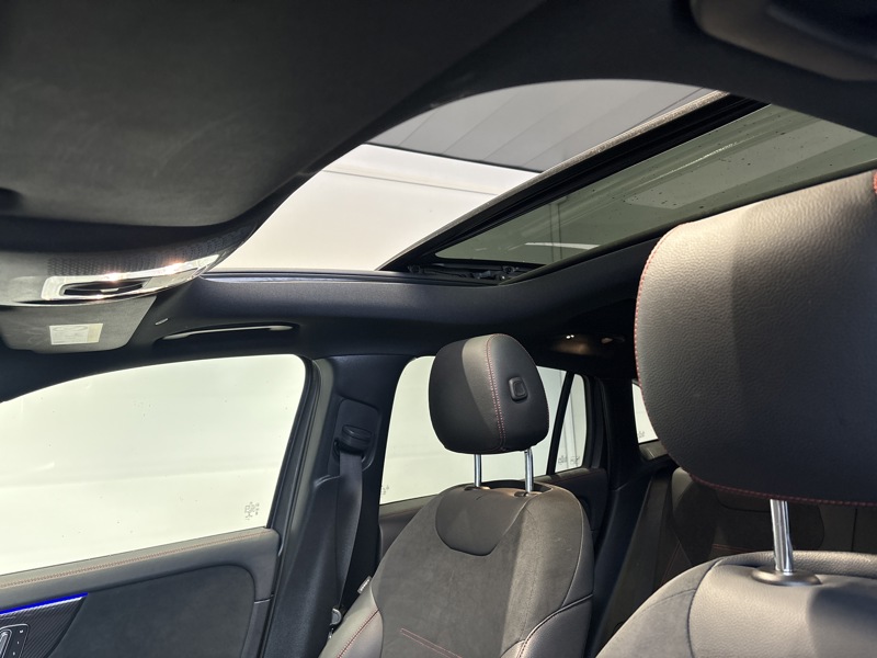 Image Mercedes-Benz GLA 250 e AMG Line AMG Line 