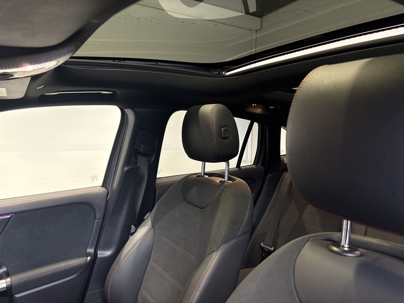 Image Mercedes-Benz GLA 250 e AMG Line AMG Line 