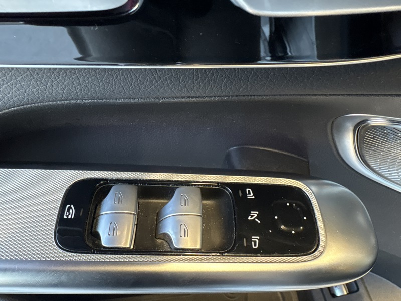 Image Mercedes-Benz GLC SUV GLC 400 e 4MATIC SUV AMG Line  