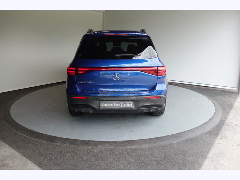 Image Mercedes-Benz EQB 250+ AMG Line  