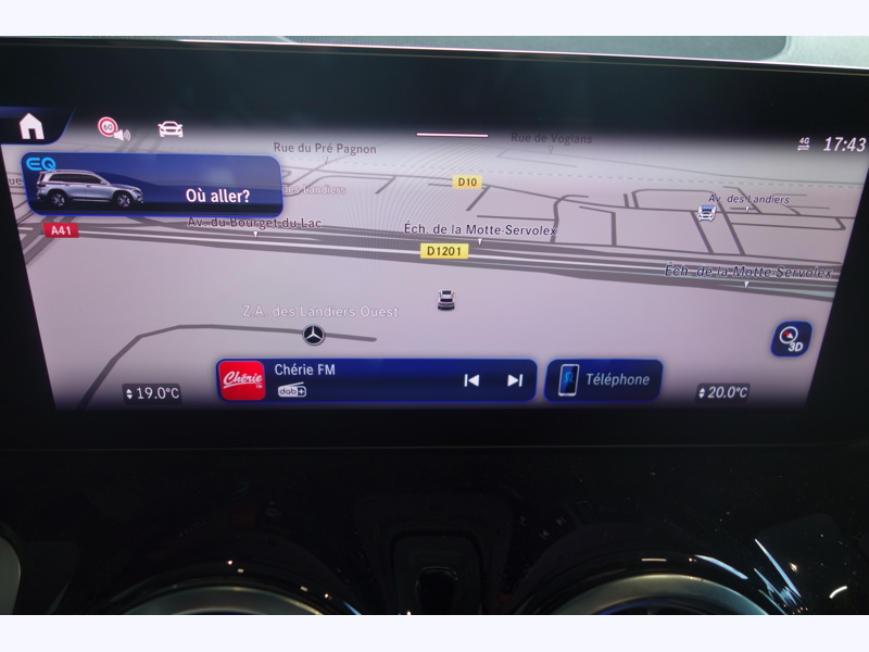 Image Mercedes-Benz EQB 250+ AMG Line  