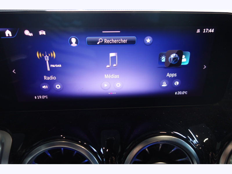 Image Mercedes-Benz EQB 250+ AMG Line  