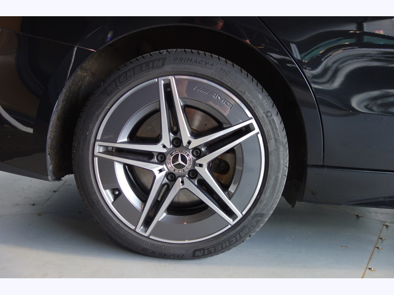 Image Mercedes-Benz CLASSE C BREAK 300 e Hybrid EQ AMG Line  