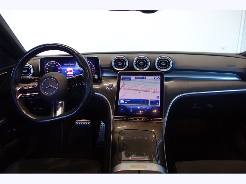 Image Mercedes-Benz CLASSE C BREAK 300 e Hybrid EQ AMG Line  