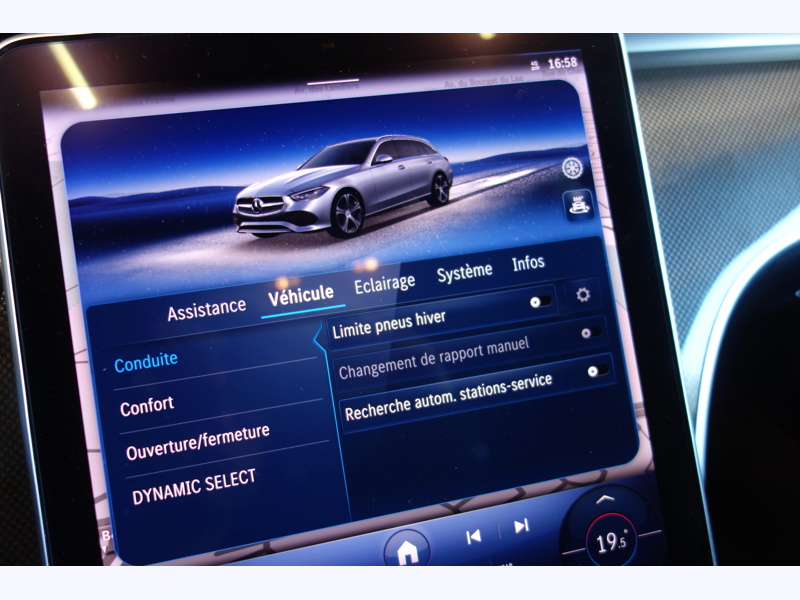 Image Mercedes-Benz CLASSE C BREAK 300 e Hybrid EQ AMG Line  