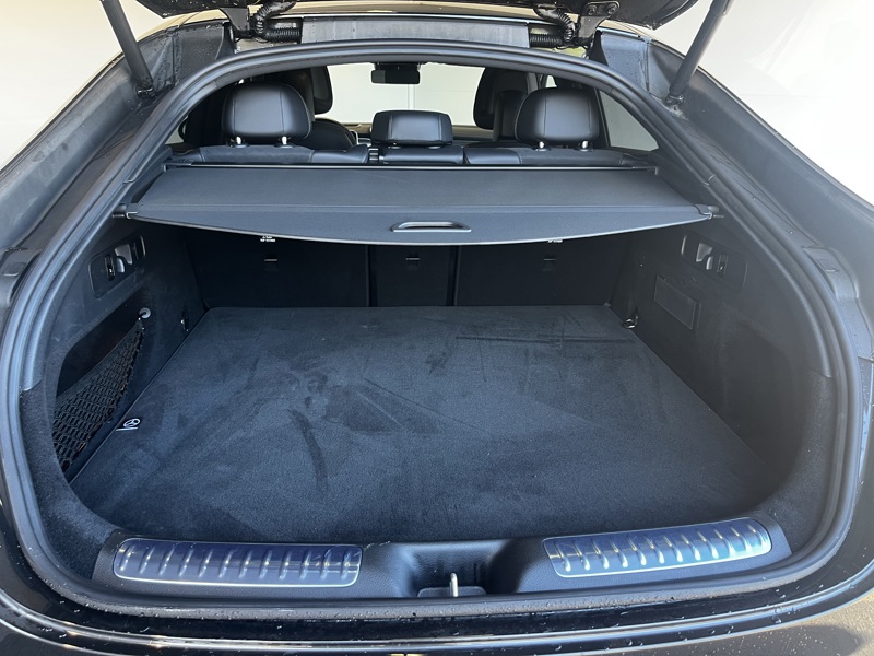 Image Mercedes-Benz GLC COUPÉ 300 e Hybrid EQ 4MATIC AMG Line + 