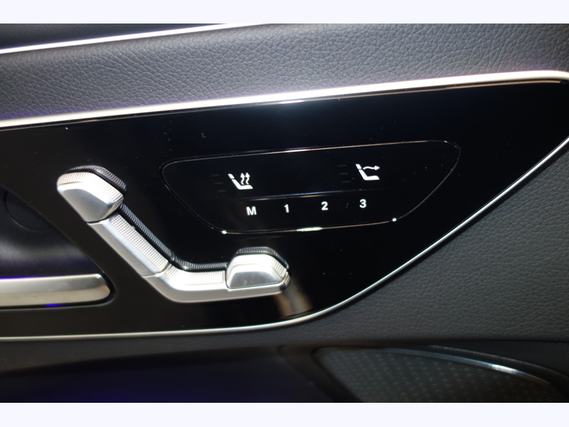 Image Mercedes-Benz CLE CABRIOLET 220 d AMG Line  