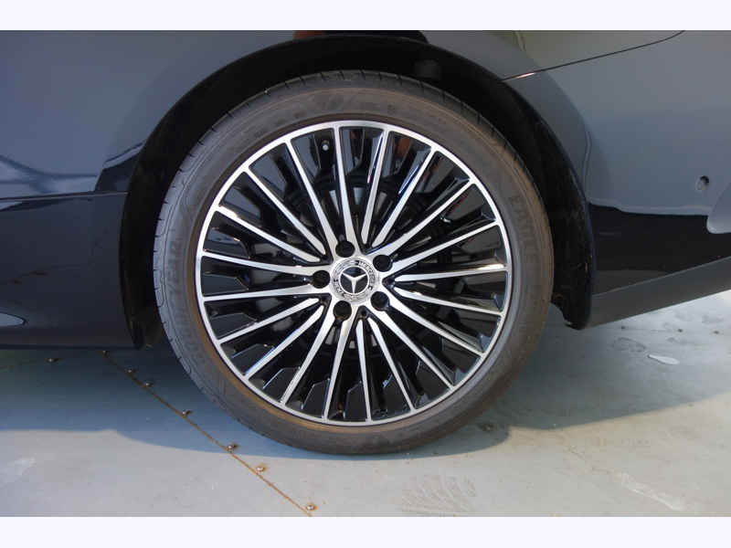 Image Mercedes-Benz CLE CABRIOLET 220 d AMG Line  