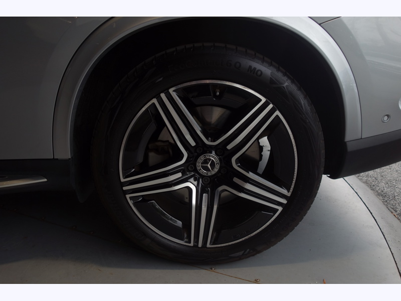 Image Mercedes-Benz GLC SUV 400 e 4MATIC AMG Line  