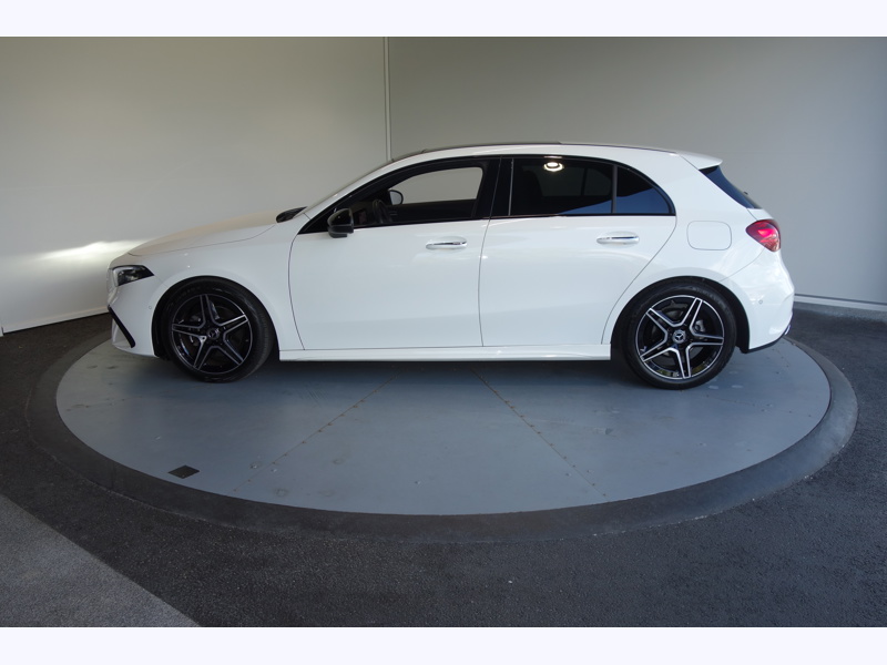 Image Mercedes-Benz CLASSE A 180 d AMG Line  