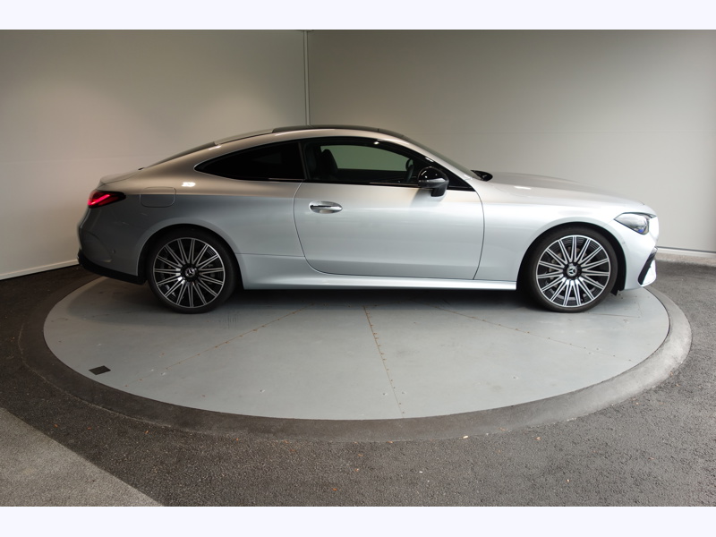 Image Mercedes-Benz CLE COUPÉ 300 4MATIC AMG Line  