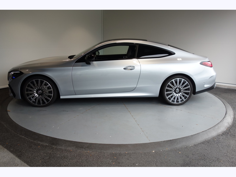 Image Mercedes-Benz CLE COUPÉ 300 4MATIC AMG Line  