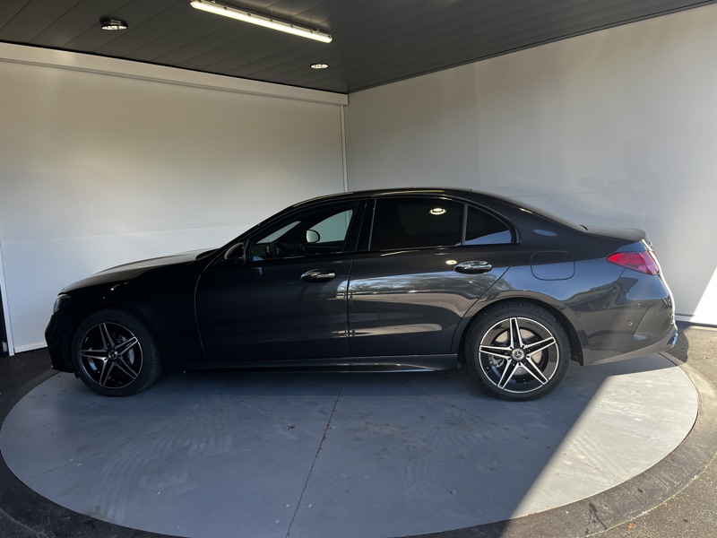 Image Mercedes-Benz CLASSE C BERLINE 400 e Hybrid EQ 4MATIC AMG Line 