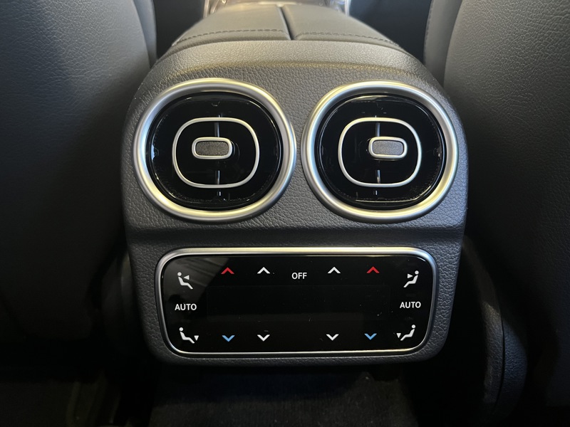 Image Mercedes-Benz CLASSE C BERLINE 400 e Hybrid EQ 4MATIC AMG Line 