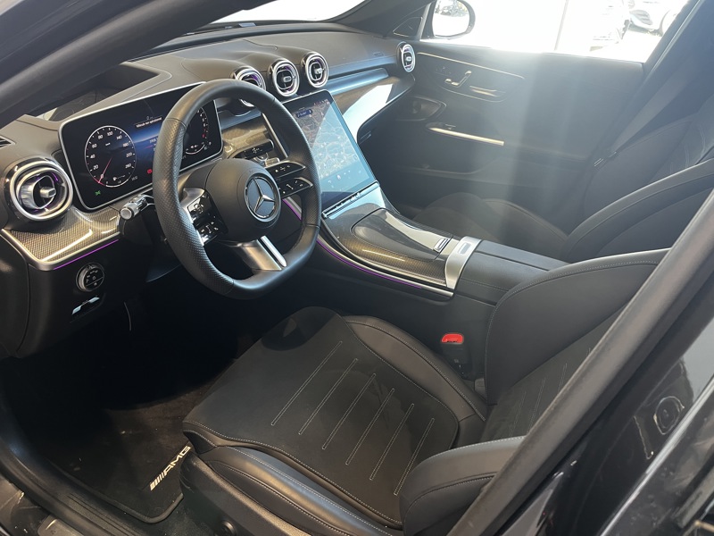 Image Mercedes-Benz CLASSE C BERLINE 400 e Hybrid EQ 4MATIC AMG Line 