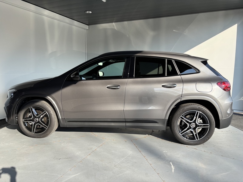 Photo Mercedes-Benz GLA 250 e Hybrid EQ AMG Line