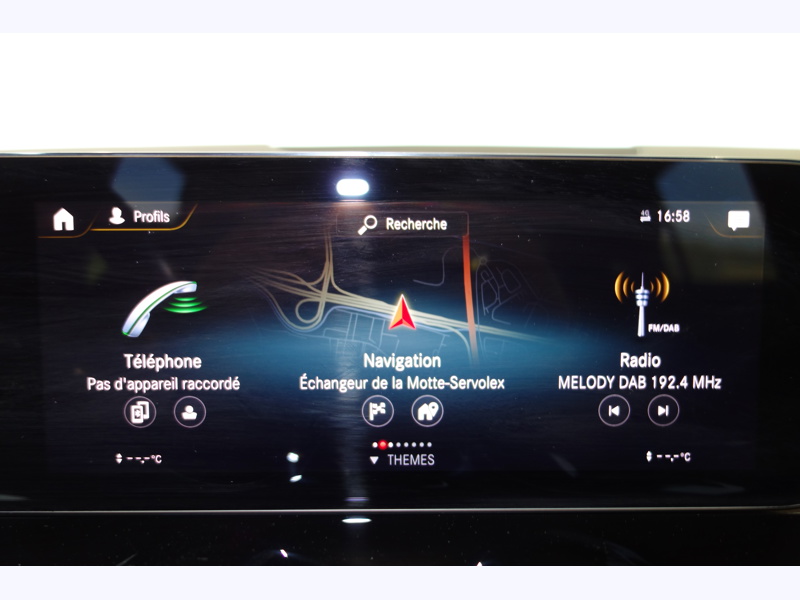 Image Mercedes-Benz EQA 350 4MATIC AMG Line  