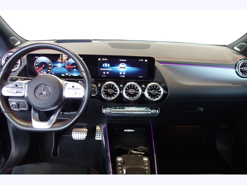 Image Mercedes-Benz EQA 350 4MATIC AMG Line  