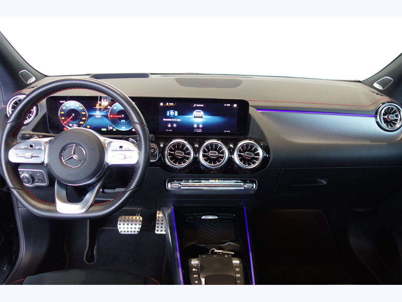 Image Mercedes-Benz EQA 350 4MATIC AMG Line  