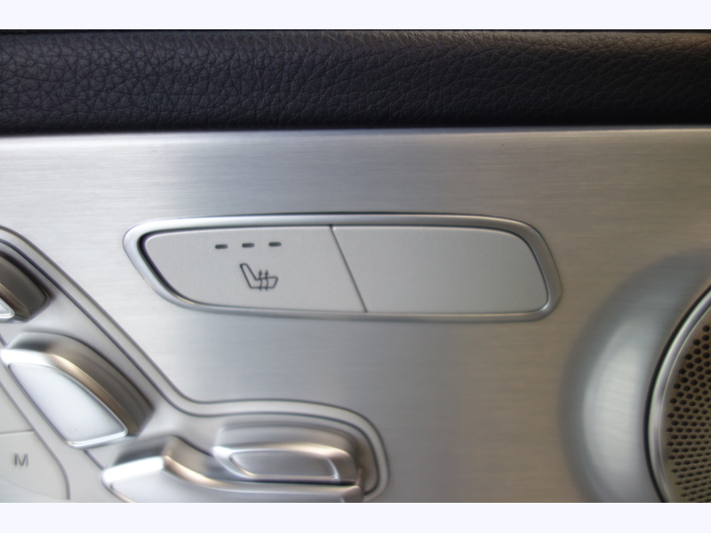 Image Mercedes-Benz CLASSE C COUPÉ 220 d AMG Line  