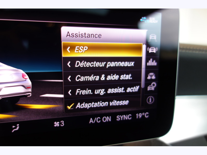 Image Mercedes-Benz CLASSE C COUPÉ 220 d AMG Line  