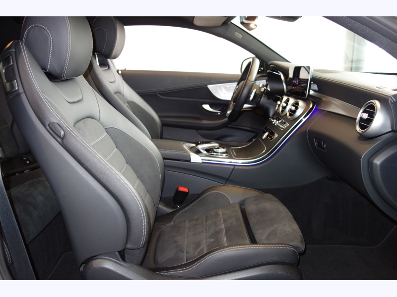 Image Mercedes-Benz CLASSE C COUPÉ 220 d AMG Line  