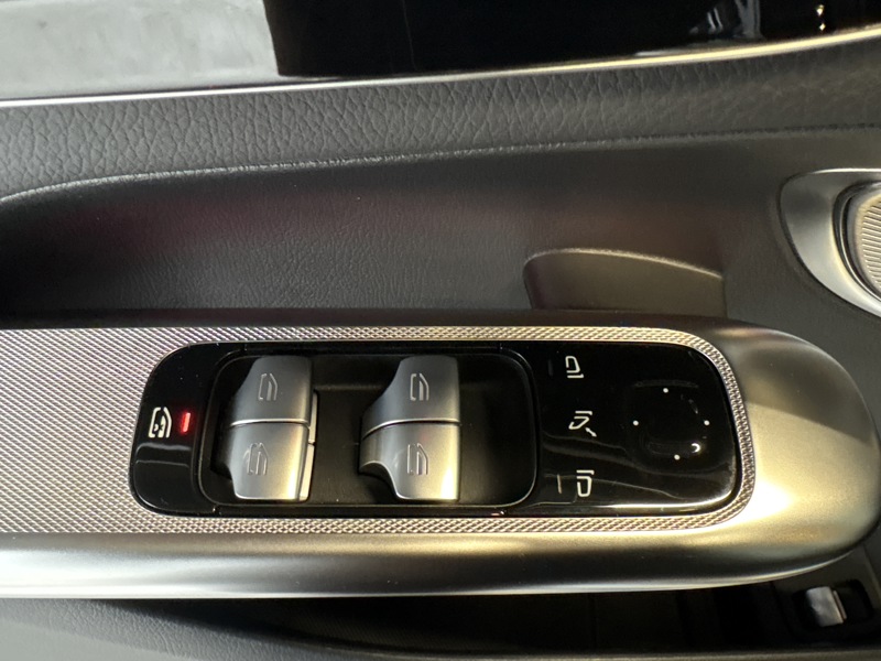 Image Mercedes-Benz GLC SUV GLC 400 e  Hybrid EQ 4MATIC AMG Line  